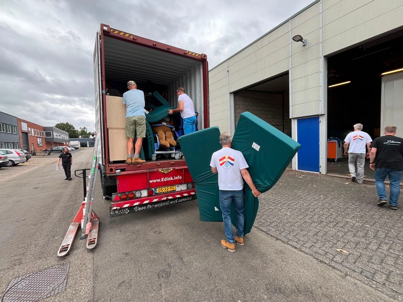 laden container 2026.850 11
